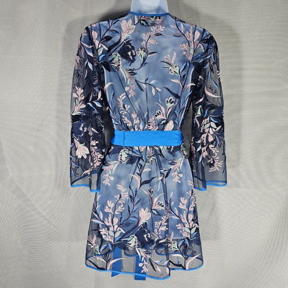 Shannon Cover Up from Rya all over embroidered netting XS/S M/L Vibrant Blue NWT - Picture 6 of 9